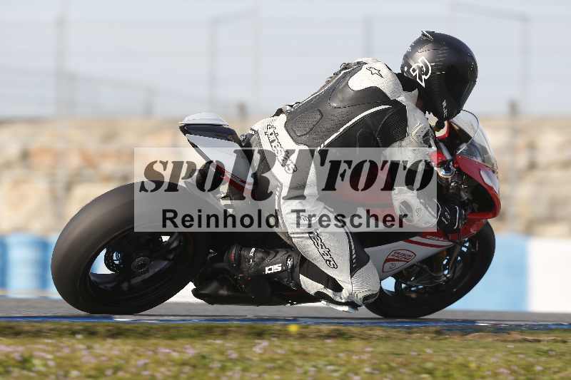 /Archiv-2024/01 26.-28.01.2024 Moto Center Thun Jerez/Gruppe gruen-green/backside